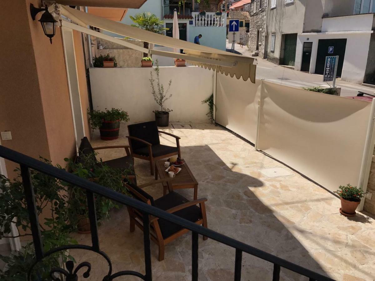 Apartment Bruno ชิเบนิก ภายนอก รูปภาพ
